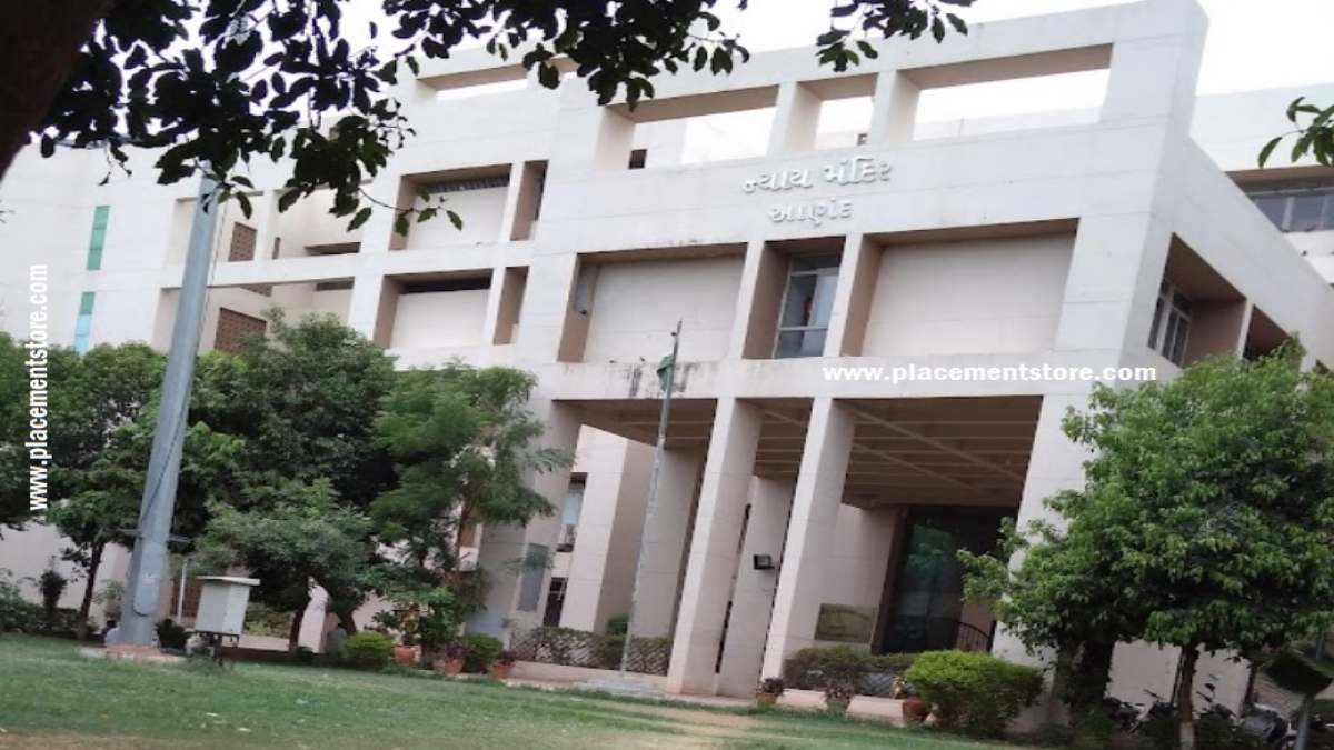 Anand Court Recruitment 2026 (eCourts.gov.in) Notification
